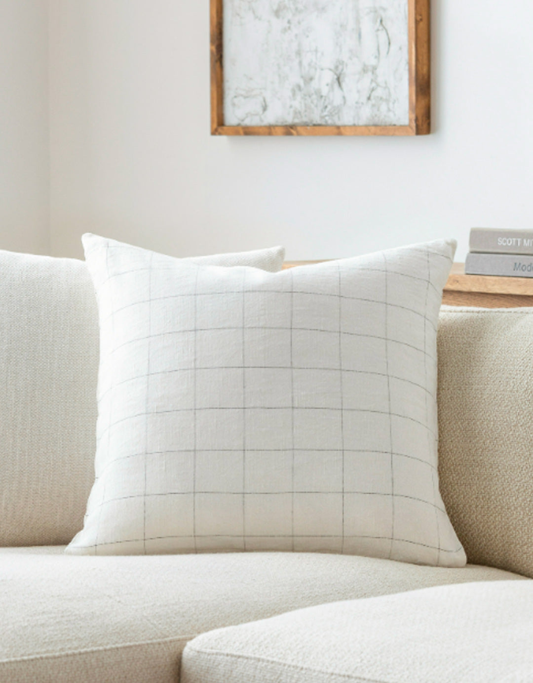 Farida Pillow